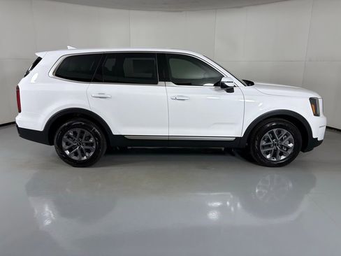 New 2025 Kia Telluride LX image 9