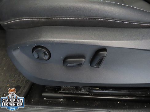 Used 2022 Volkswagen Taos SE image 13