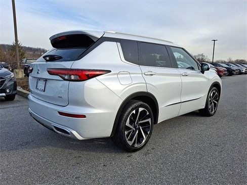 Used 2022 Mitsubishi Outlander SEL image 6