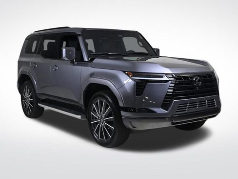Used 2025 Lexus GX 550 image 7