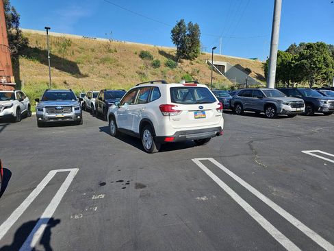 Used 2019 Subaru Forester w/ Alloy Wheel Package image 5