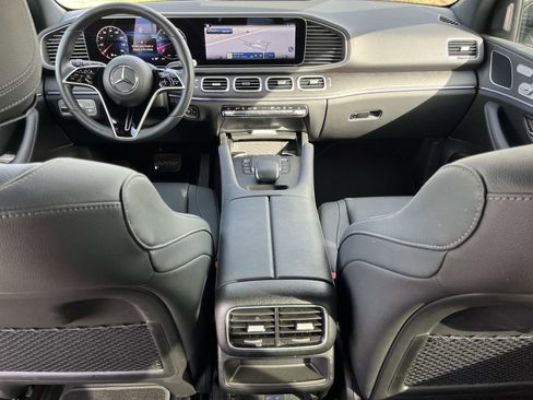Certified 2025 Mercedes-Benz GLE 350 4MATIC image 13