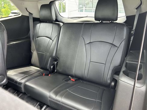 Used 2019 Buick Enclave Avenir w/ Avenir Technology Package FWD image 18