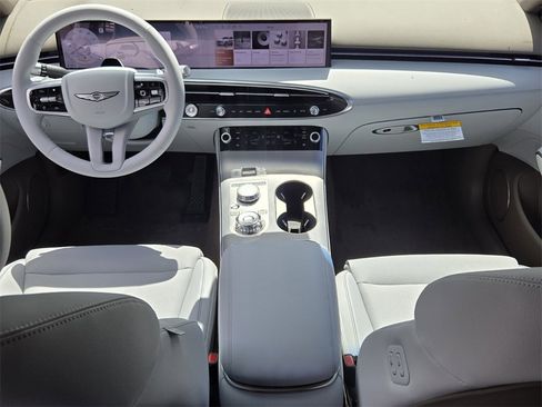 New 2026 Genesis GV70 2.5T Advanced image 9