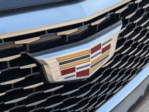 Used 2021 Cadillac XT6 Premium Luxury FWD image 10