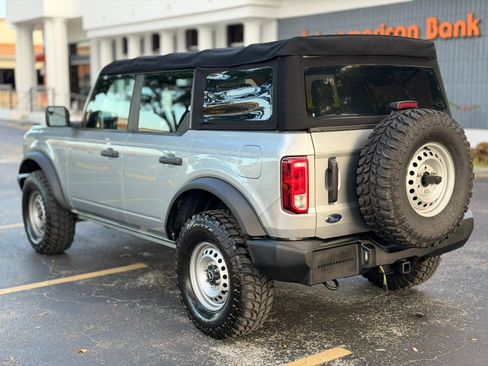 Used 2023 Ford Bronco 4-Door AWD/4WD image 7