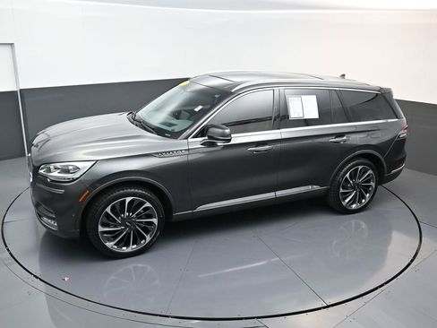 Used 2020 Lincoln Aviator Reserve w/ Equipment Group 202A image 20