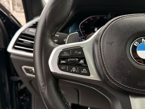 Used 2023 BMW X5 xDrive40i w/ Executive Package image 56