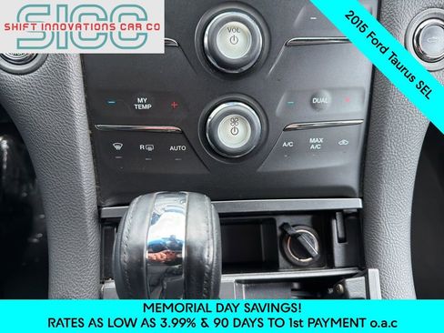 Used 2015 Ford Taurus SEL w/ Equipment Group 201A FWD image 18