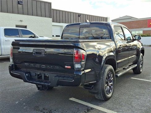 Certified 2021 Toyota Tacoma Limited image 6