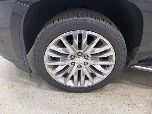 Used 2020 Cadillac Escalade Premium Luxury image 8