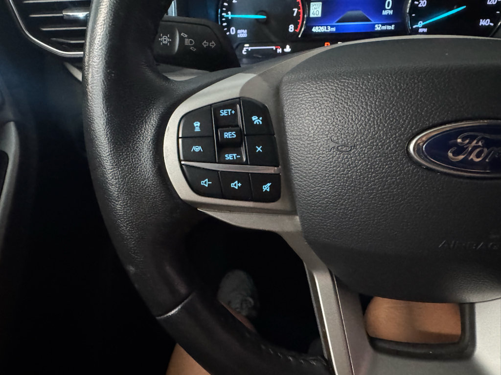 Used 2022 Ford Explorer XLT w/ Equipment Group 202A RWD image 24
