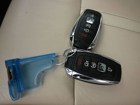 Used 2019 Lincoln MKZ Reserve w/ Reserve Plus Package image 54