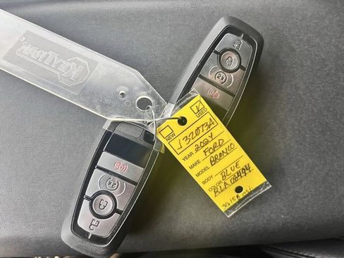 Used 2024 Ford Bronco Big Bend image 11