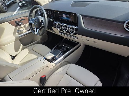 Used 2023 Mercedes-Benz GLA 250 4MATIC image 31