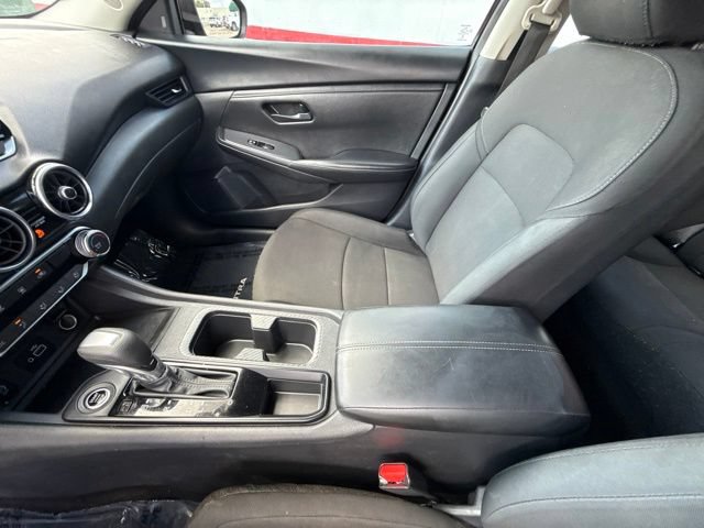 Used 2025 Nissan Sentra S FWD image 13