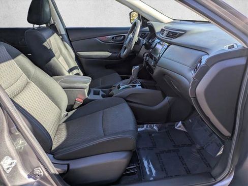 Used 2020 Nissan Rogue S image 21