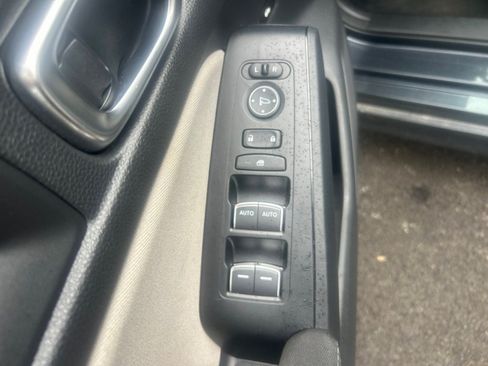 Used 2024 Honda Civic LX image 6