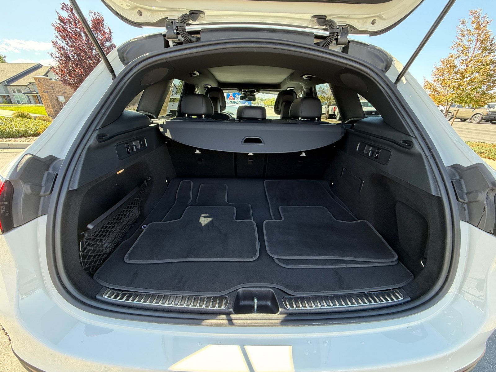 Certified 2026 Mercedes-Benz GLC 300 4MATIC image 35