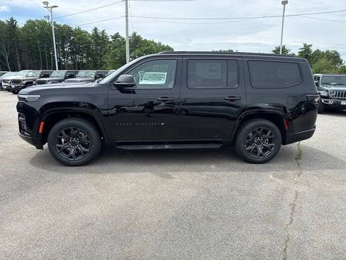 New 2026 Jeep Grand Wagoneer Limited AWD/4WD image 2
