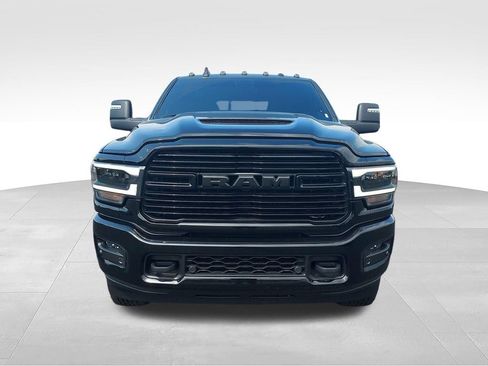 Used 2024 RAM 2500 Laramie w/ Night Edition AWD/4WD image 8