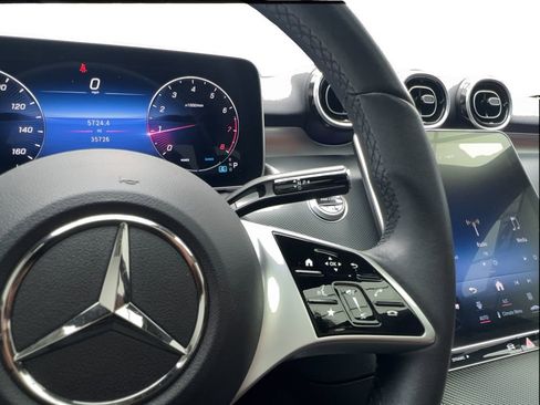 Used 2023 Mercedes-Benz C 300 4MATIC Sedan image 39
