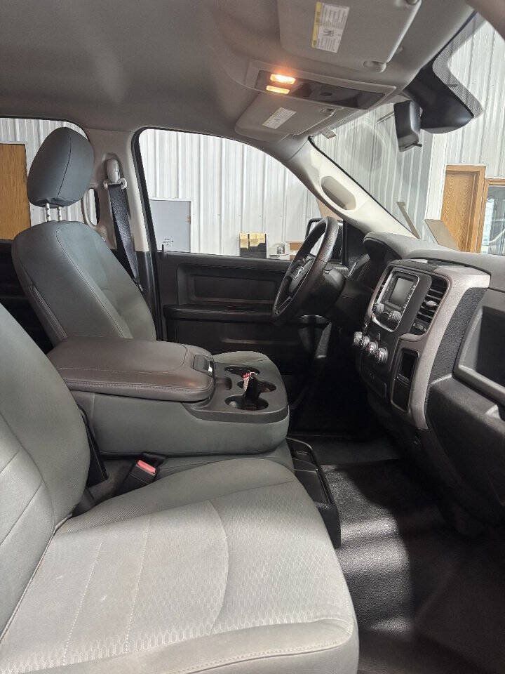 Used 2016 RAM 1500 Tradesman w/ Popular Equipment Group AWD/4WD image 5