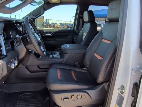 New 2026 GMC Sierra 2500 AT4 w/ AT4 Premium Plus Package image 12