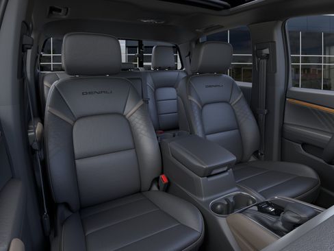 New 2026 GMC Canyon Denali AWD/4WD image 40