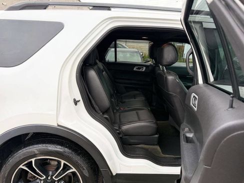 Used 2015 Ford Explorer Sport w/ Equipment Group 401A AWD/4WD image 27