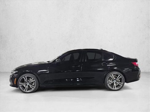 Certified 2023 BMW 330i xDrive Sedan w/ Driving Assistance Package AWD/4WD image 8