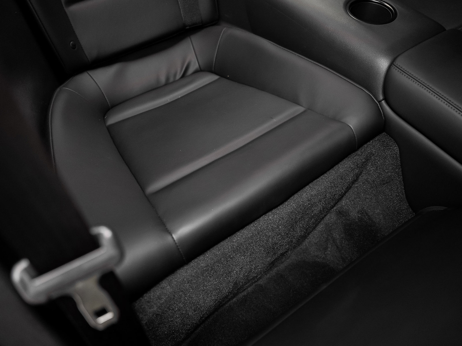 Used 2023 Nissan GT-R Premium AWD/4WD image 39