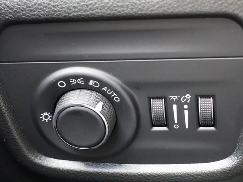 New 2026 Jeep Grand Cherokee Altitude AWD/4WD image 34