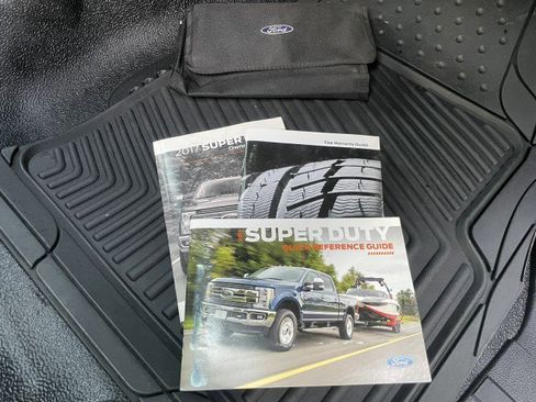 Used 2017 Ford F550 4x4 Regular Cab Super Duty image 21