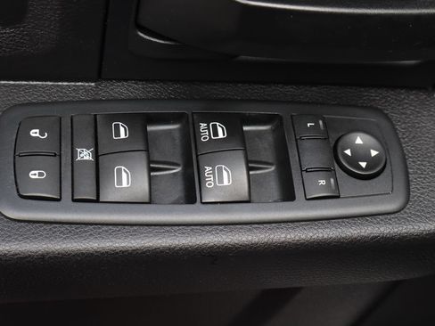 Used 2016 RAM 1500 Tradesman w/ Popular Equipment Group RWD image 17