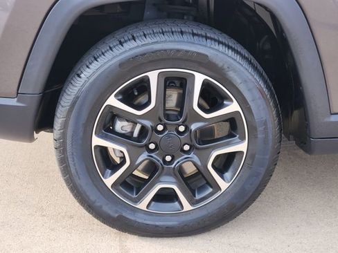 Used 2021 Jeep Compass Trailhawk AWD/4WD image 18