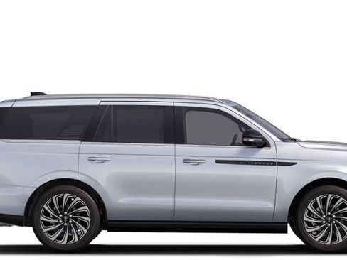 New 2025 Lincoln Navigator Black Label image 28