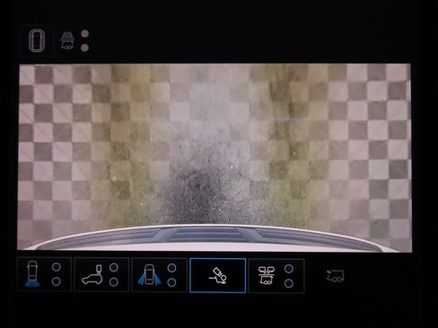 Used 2025 GMC Yukon Denali image 23