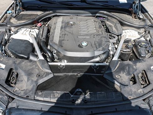 Used 2023 BMW 540i w/ M Sport Package RWD image 27