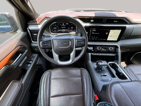 Used 2023 GMC Sierra 1500 Denali AWD/4WD image 6