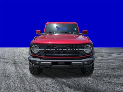 New 2026 Ford Bronco Outer Banks w/ Sasquatch Package AWD/4WD image 9