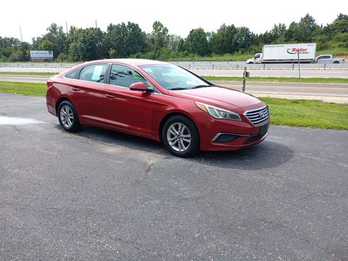 Used 2016 Hyundai Sonata SE FWD image 7