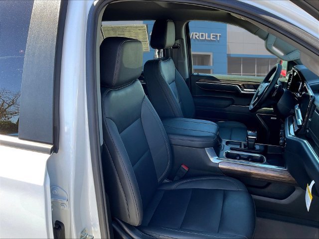 New 2026 Chevrolet Silverado 1500 RST AWD/4WD image 13