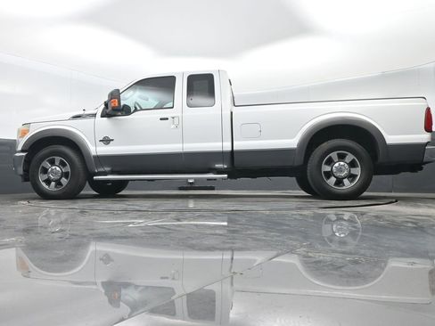 Used 2011 Ford F250 Lariat w/ Lariat Interior Pkg image 31
