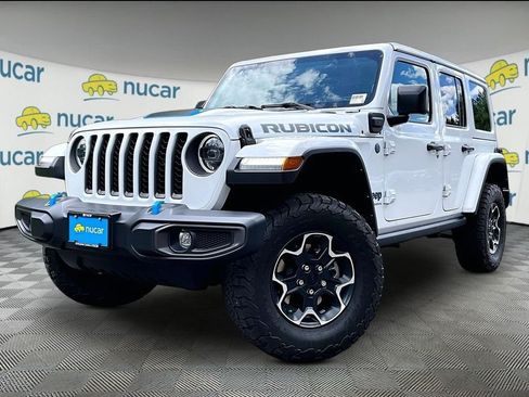 Used 2023 Jeep Wrangler Unlimited Rubicon 4xe w/ Cold Weather Group AWD/4WD image 3