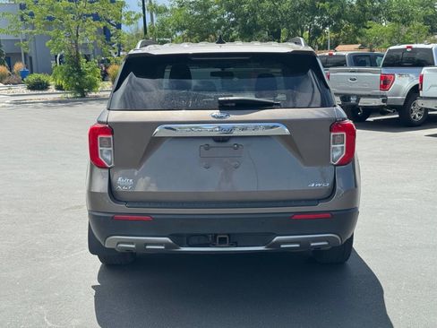 Used 2021 Ford Explorer XLT AWD/4WD image 6