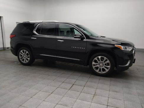 Used 2018 Chevrolet Traverse Premier w/ Driver Confidence II Package FWD image 11