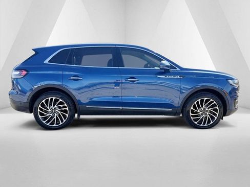 Used 2020 Lincoln Nautilus Reserve w/ Equipment Group 201A image 8