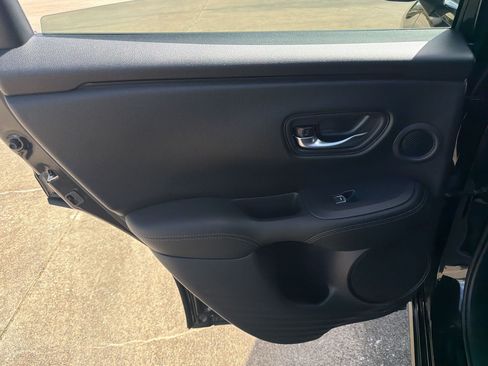 Used 2026 Honda HR-V EX-L image 14