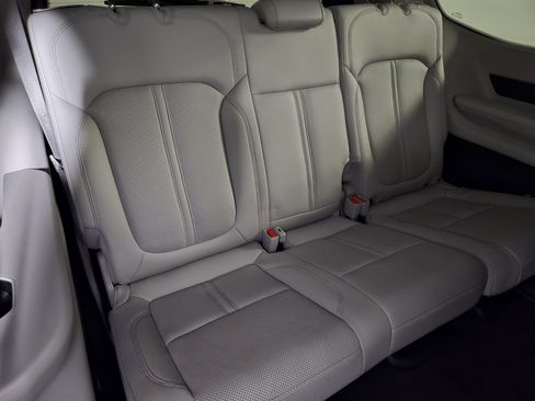 Used 2022 Jeep Wagoneer Series III image 16